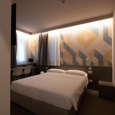 Zeta T Rooms Castellarano Экстерьер фото