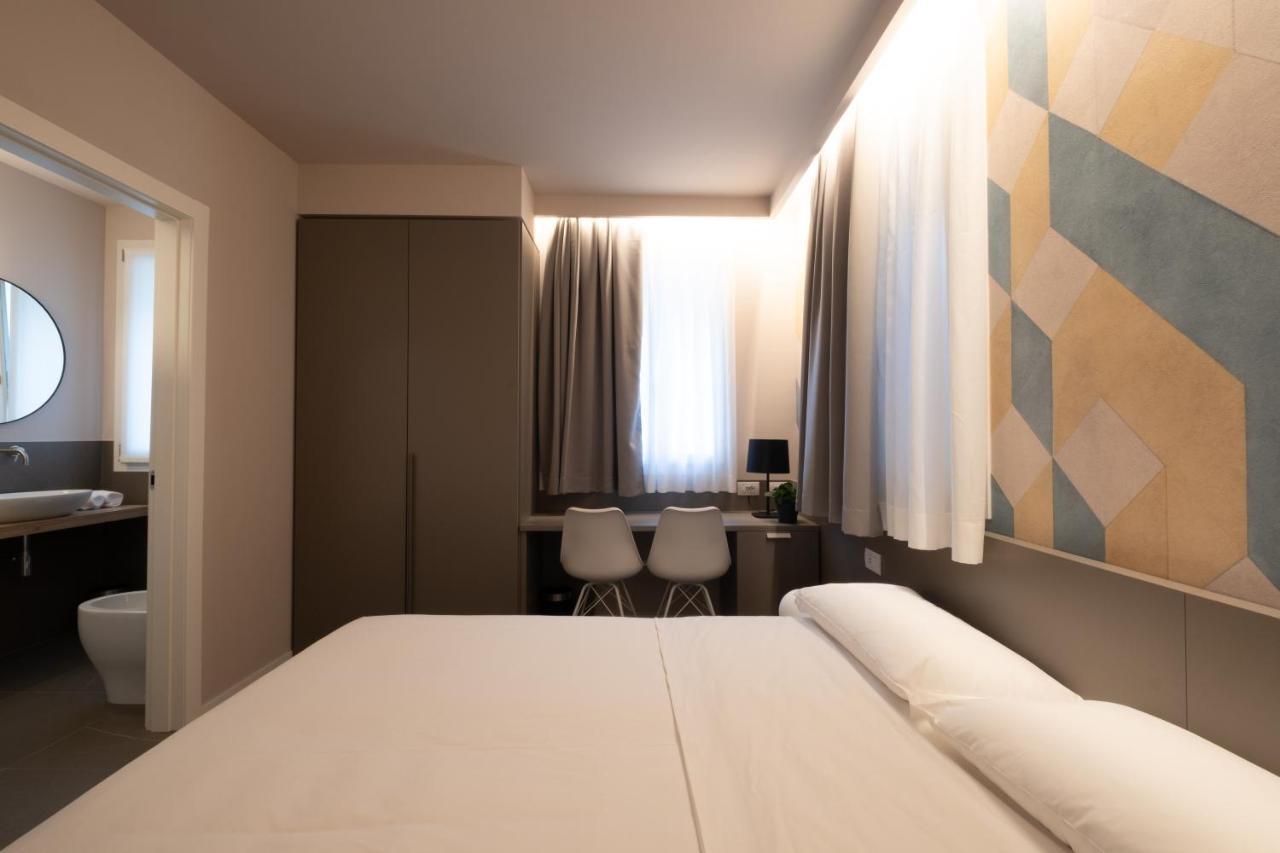 Zeta T Rooms Castellarano Экстерьер фото